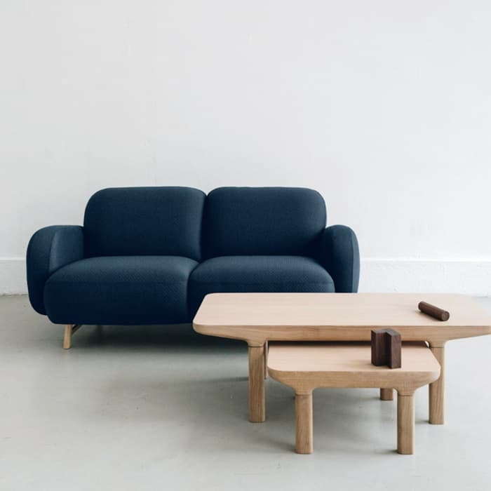 Comment enlever une auréole sur un canapé en tissu ? Astuces et conseils